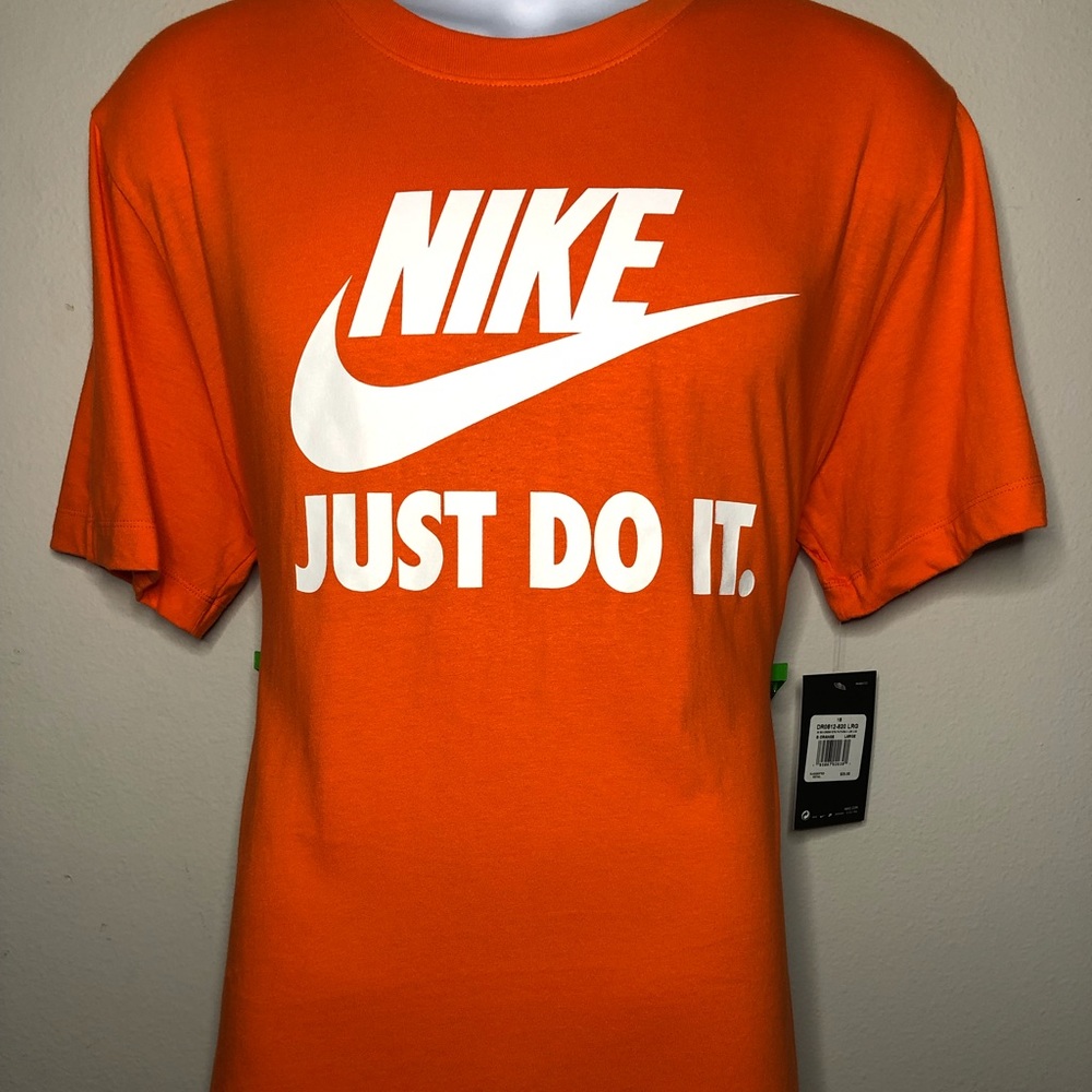 Nike men’s T-shirt